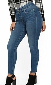 🌸New York & Company blue jeans